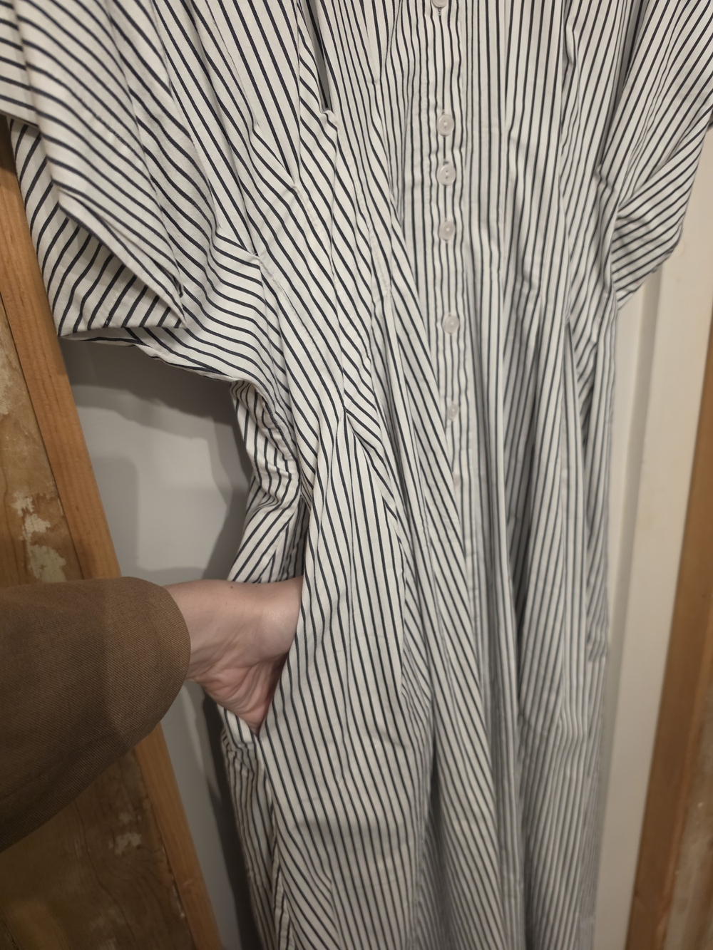 Exquise (Anthropologie) "Tobie" Shirtdress - Black/White Stripe (XL) - Picture 5 of 6